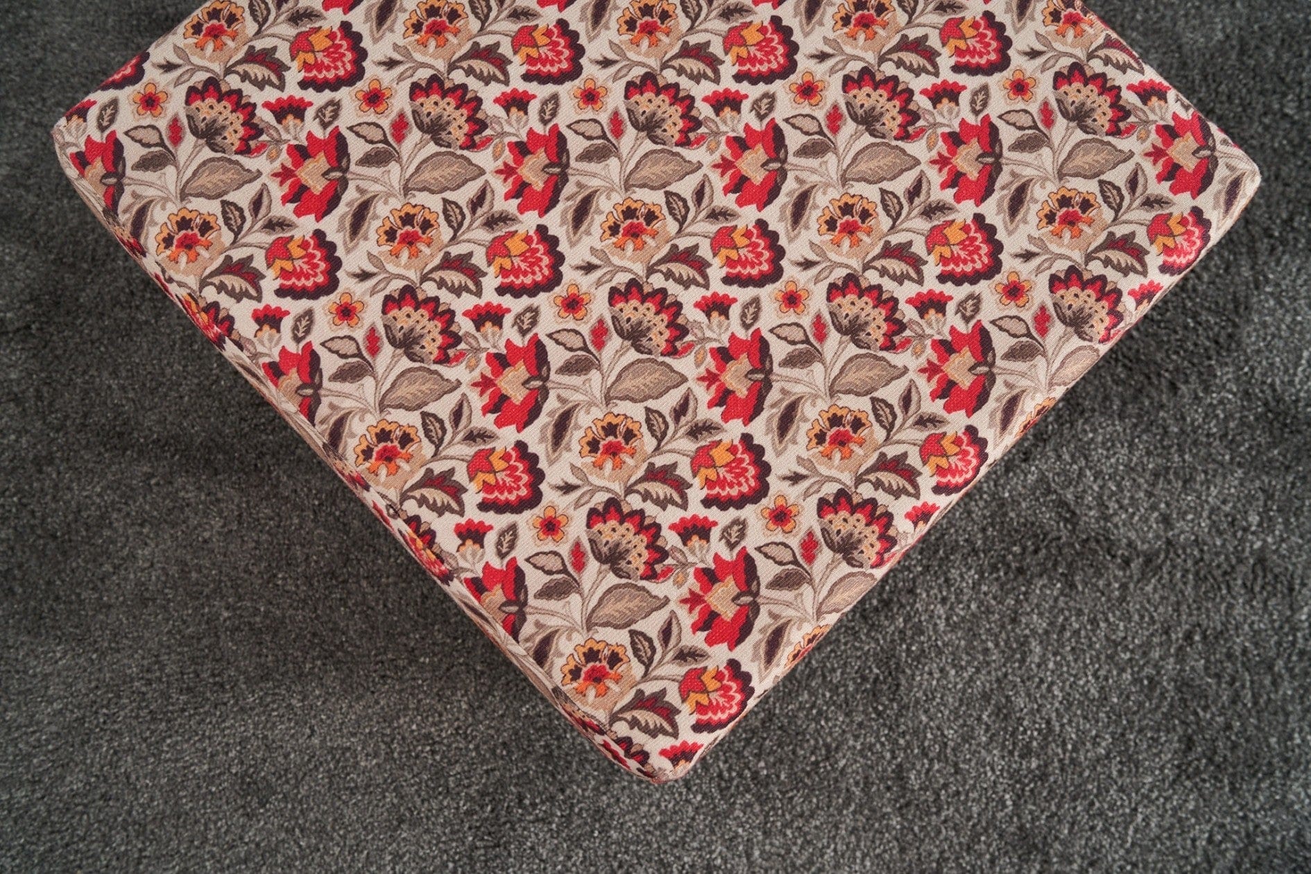 Pouf in tessuto Alya Square Multicolore (3)