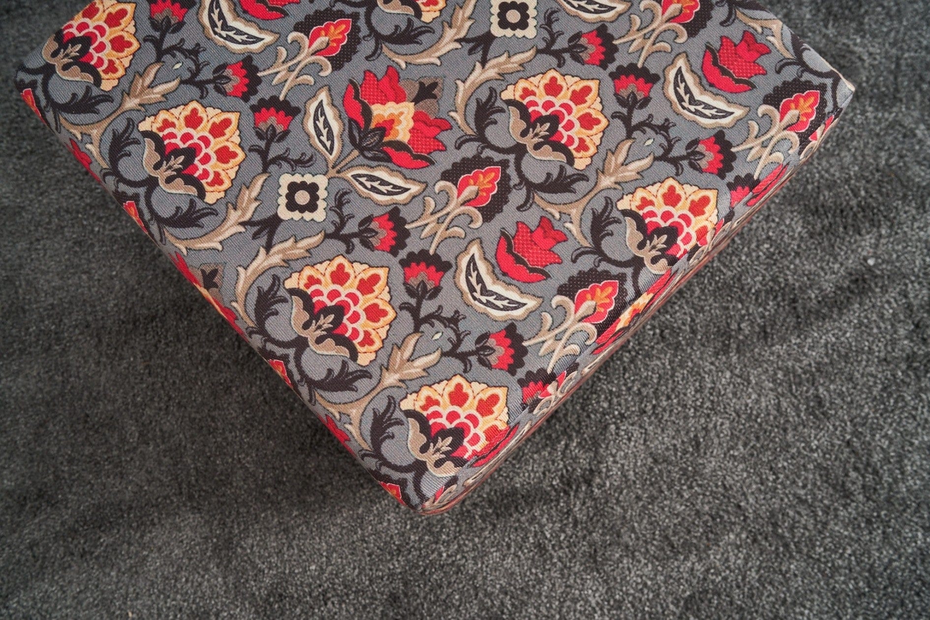 Pouf in tessuto Bonita Square Multicolore (3)