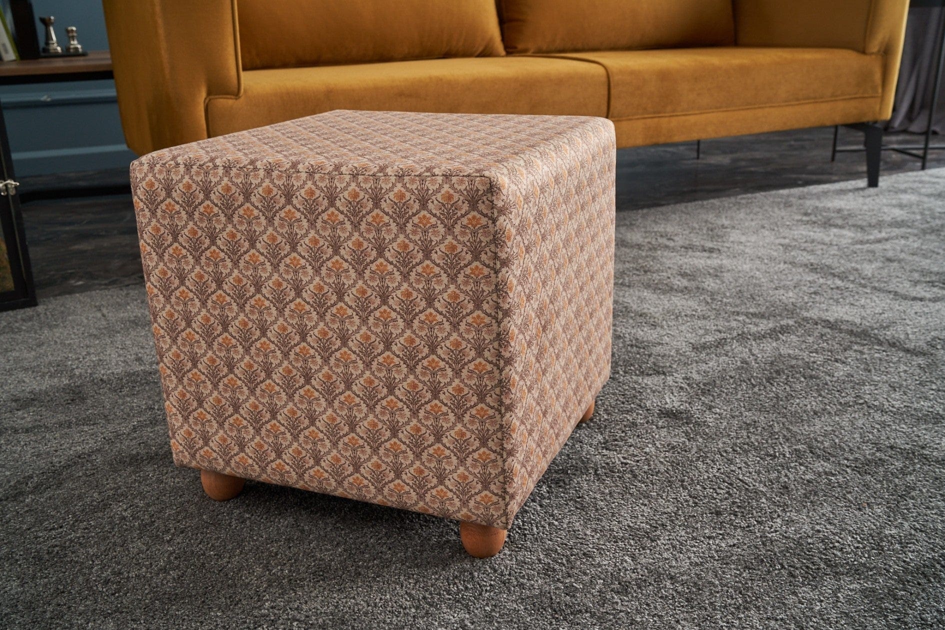 Pouf in tessuto Flora Multicolore (1)
