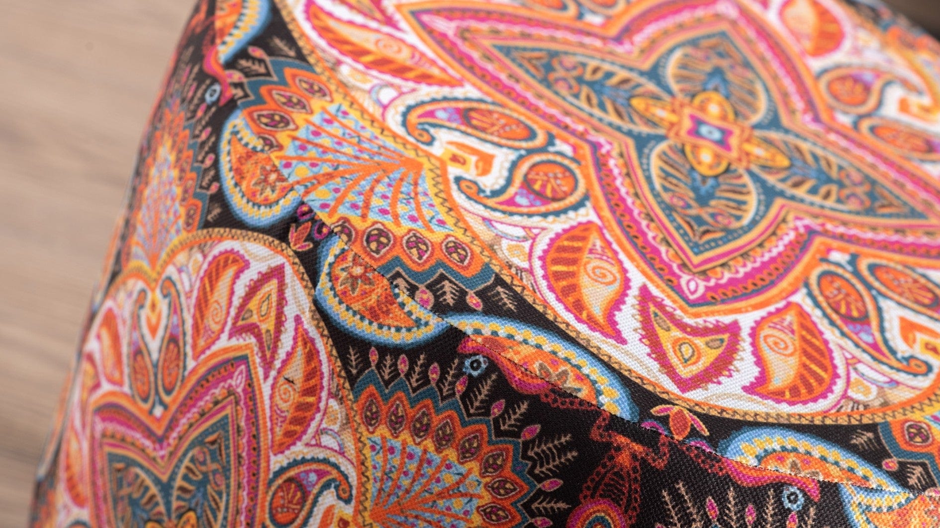 Pouf in tessuto Liza I Multicolore (2)