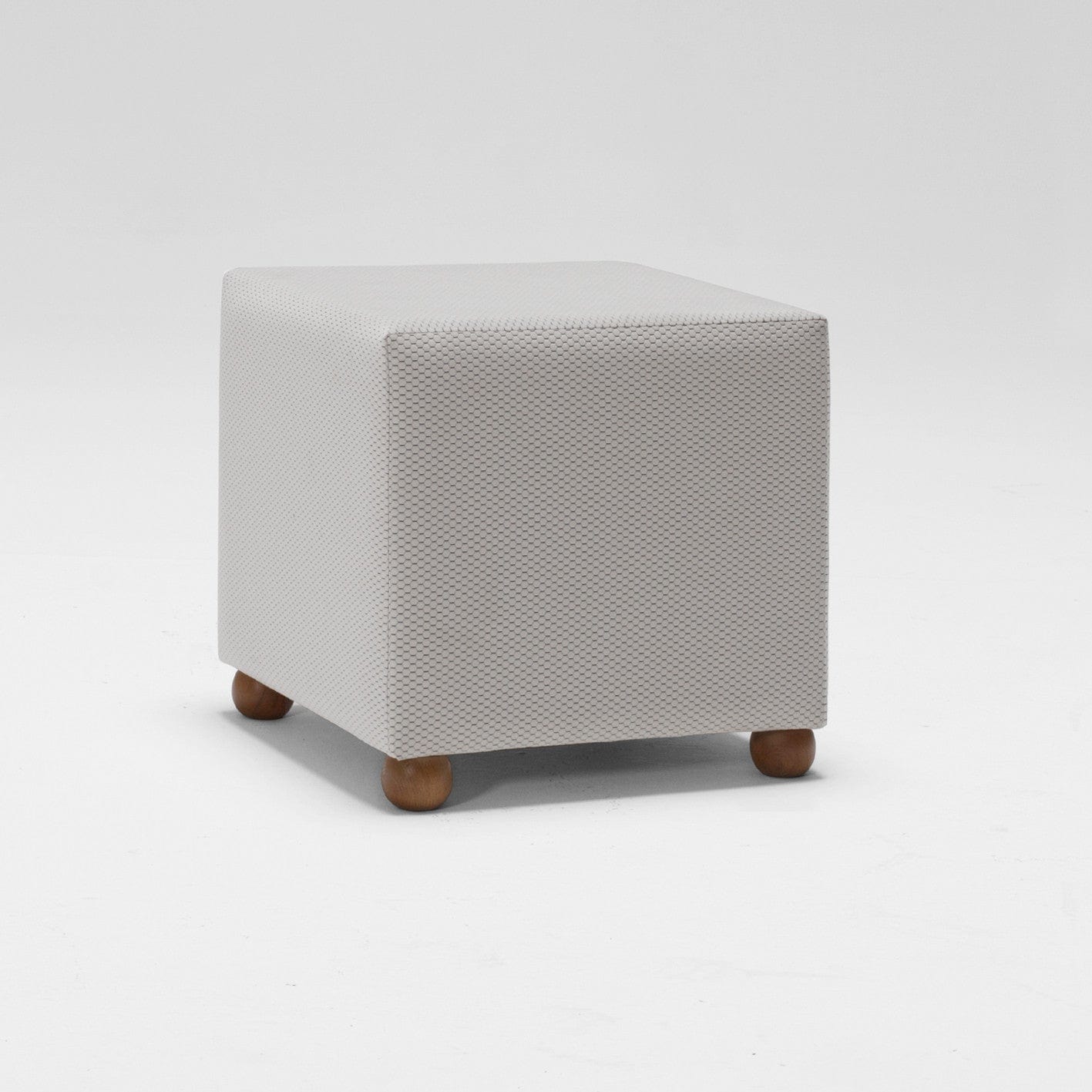 Pouf in tessuto Ranma Crema