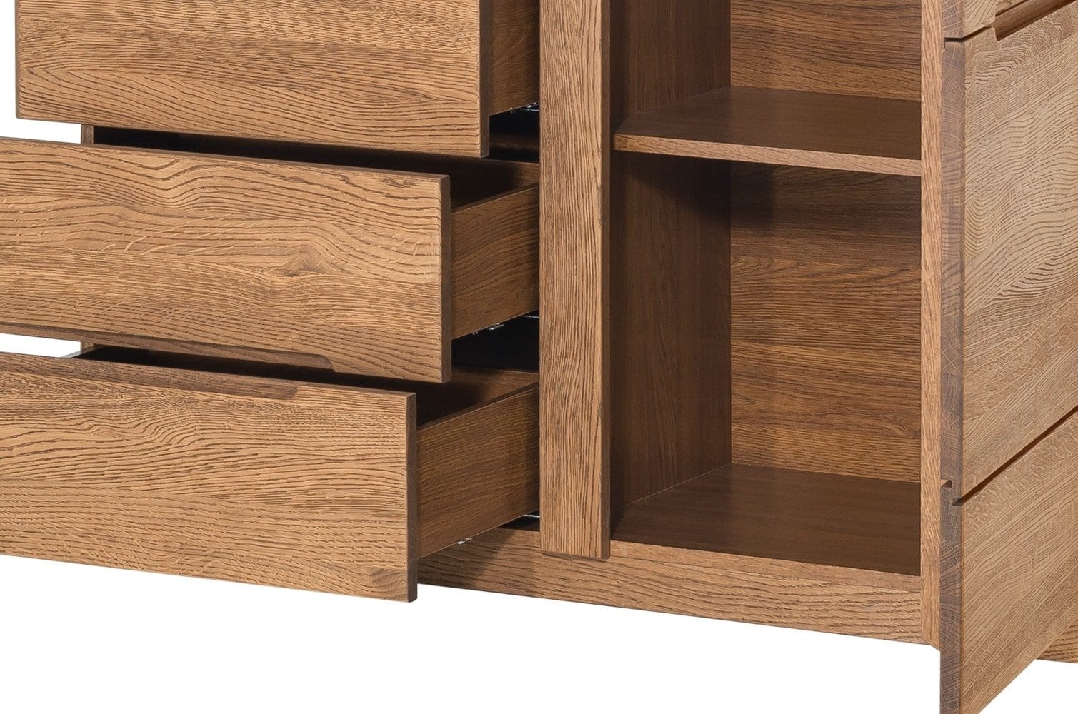 Szynaka Cassettiera in legno e impiallacciato con 4 cassetti e 1 anta Montenegro 44 Rustic Oak, l108xl48xh87 cm