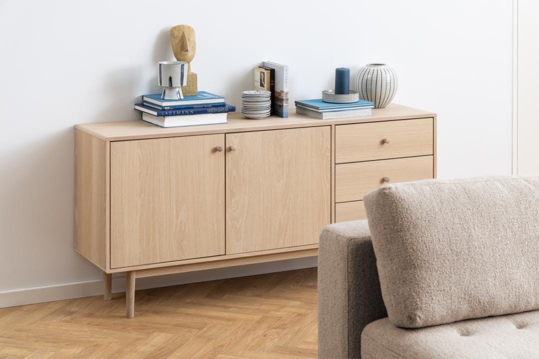 Actona Credenza con 3 cassetti e 2 ante Aston Naturale