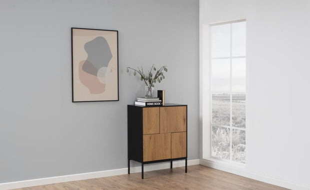 Actona Credenza con 4 ante Seaford Nero