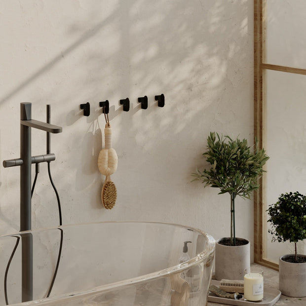 Asir Gancio da parete in metallo Luxa Nero