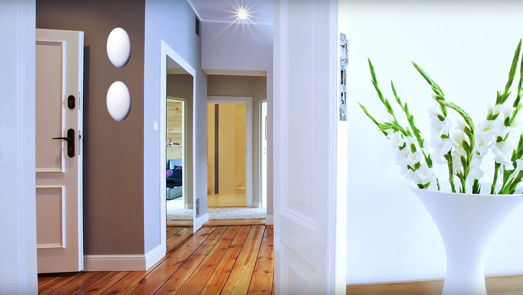 Azzarddo Lampada da parete Lotus AZ0151 Bianco