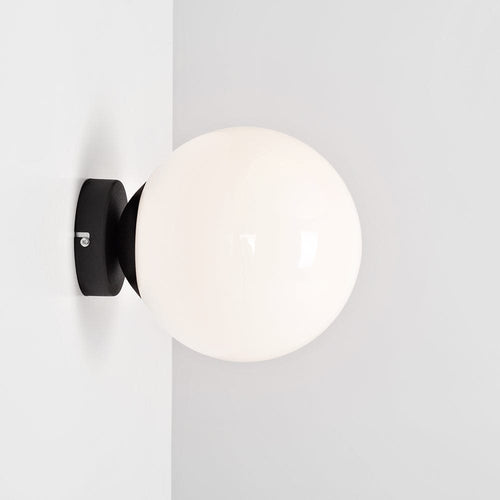 Customform Lampada da parete Manen M Nero