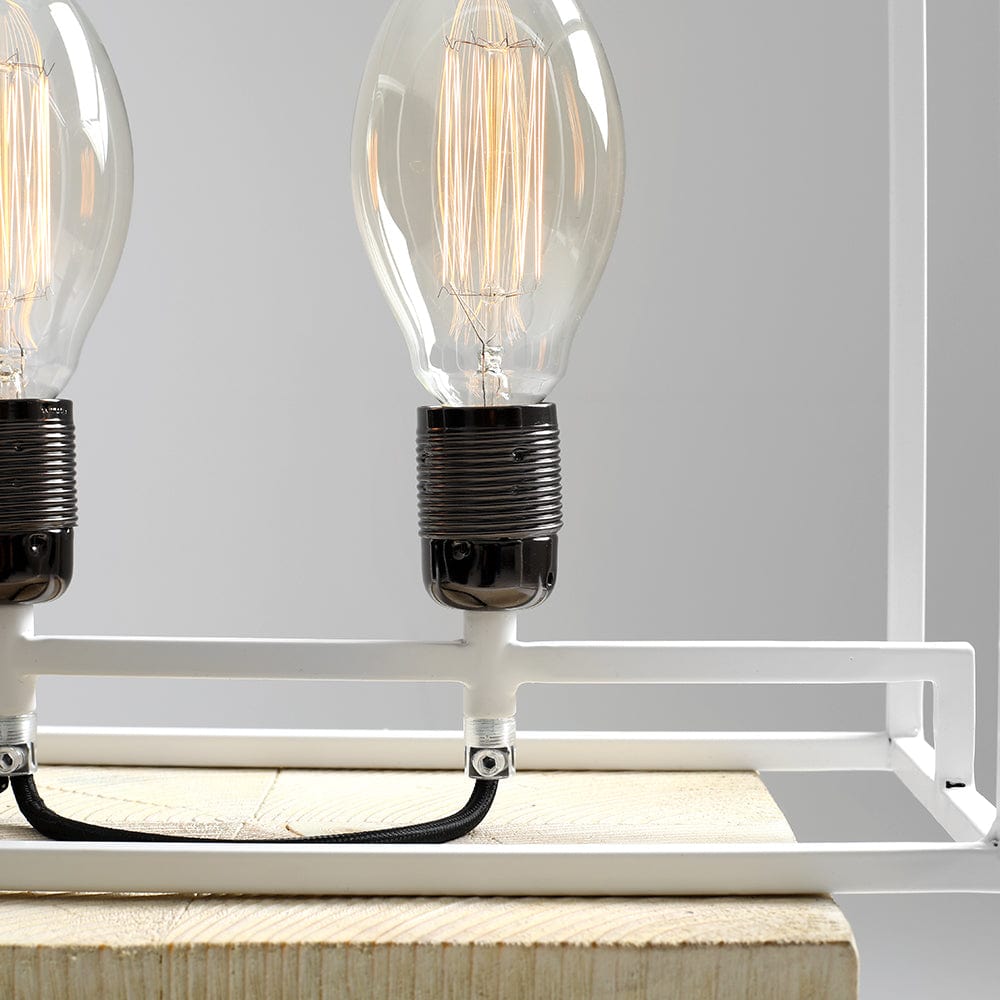Customform Lampada da tavalo Metric Bianco