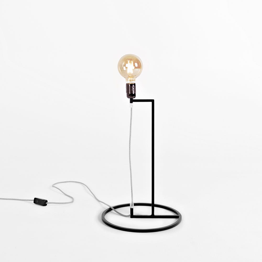 Customform Lampada da tavalo Strang Nero