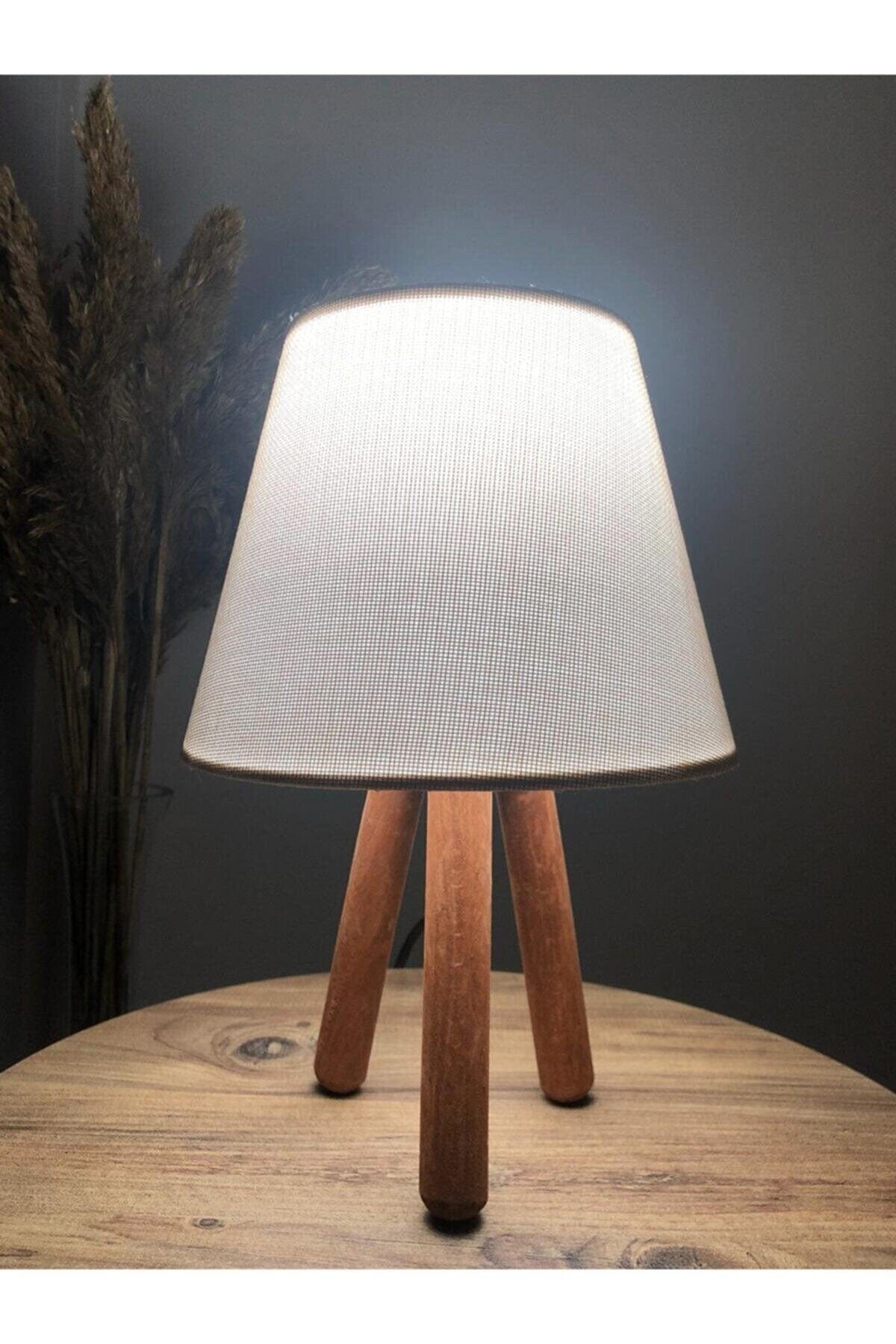 Oyo Lampada da tavalo Ucayak Beige