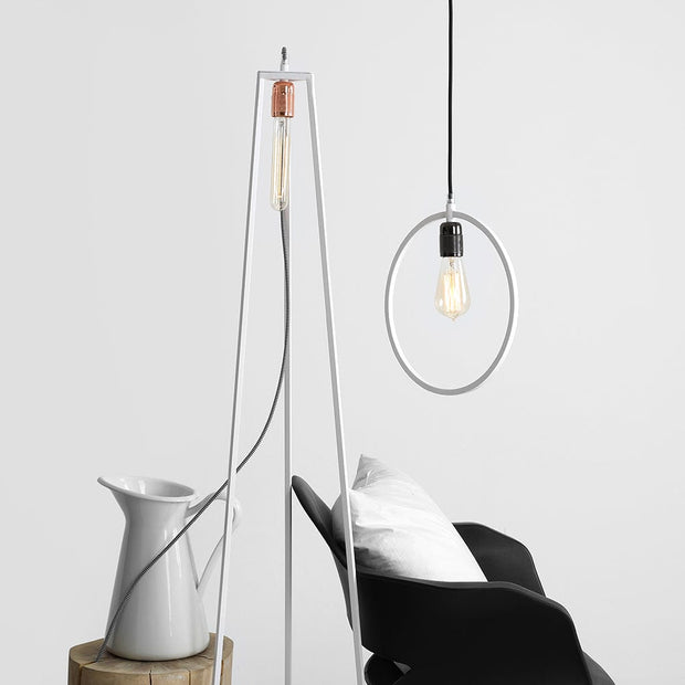 Customform Lampada da terra Trimetric Bianco