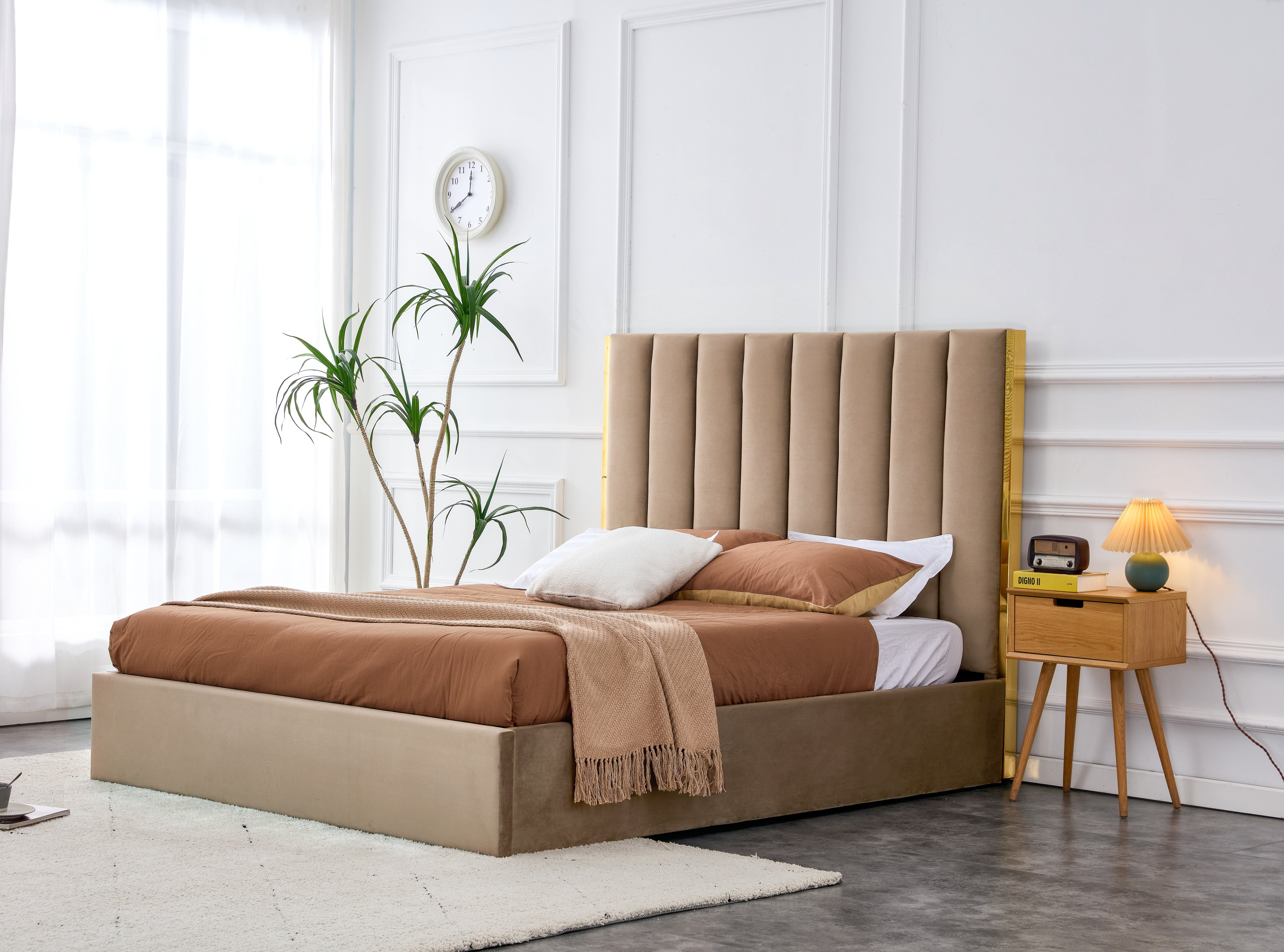 Halmar Letto matrimoniale con contenitore in velluto Palazzo Beige