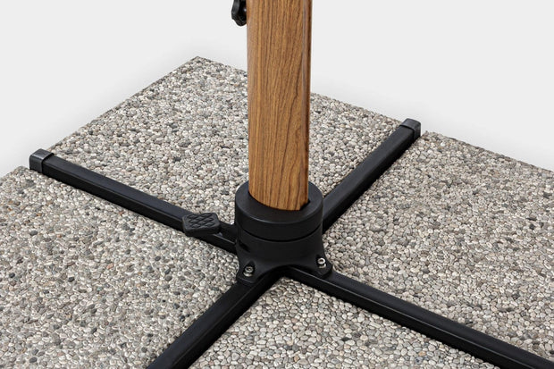 Bizzotto Ombrellone sospeso da giardino Orion C Beige