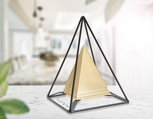 Piramide Gold C/Ferro cm 15x15x21