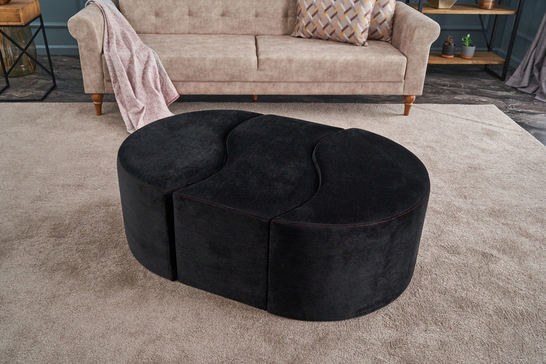 Pouf in tessuto Alya Nero