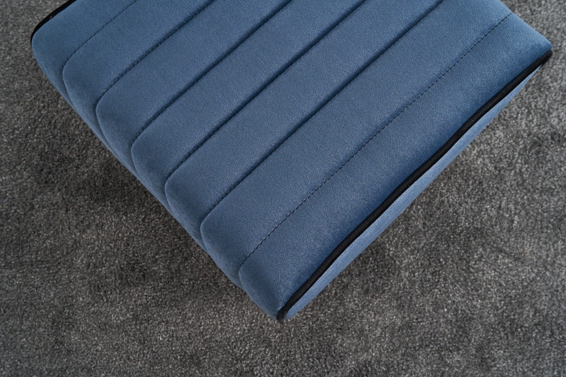 Pouf in tessuto Mona Blu (4)