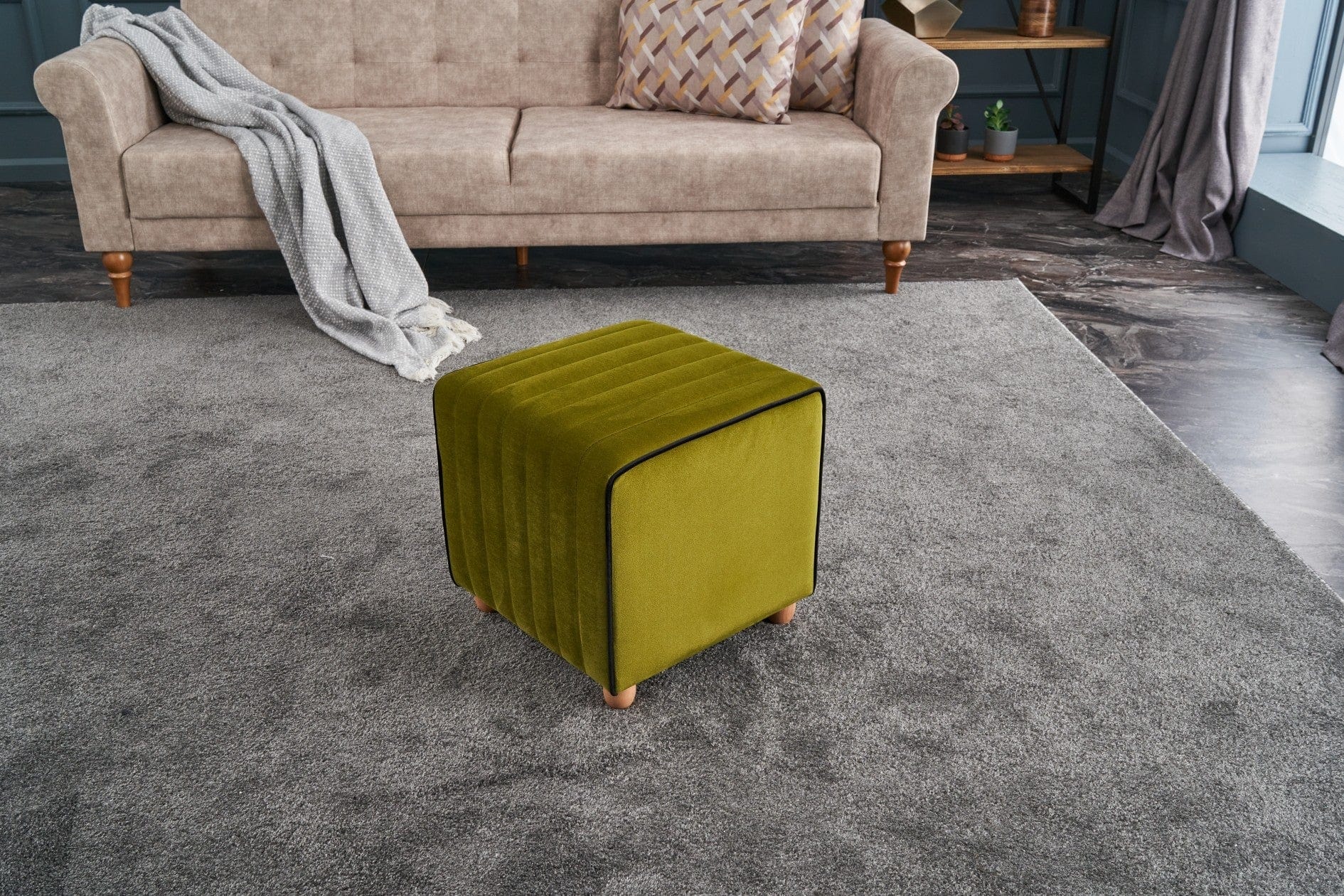 Pouf in tessuto Mona Verde (1)