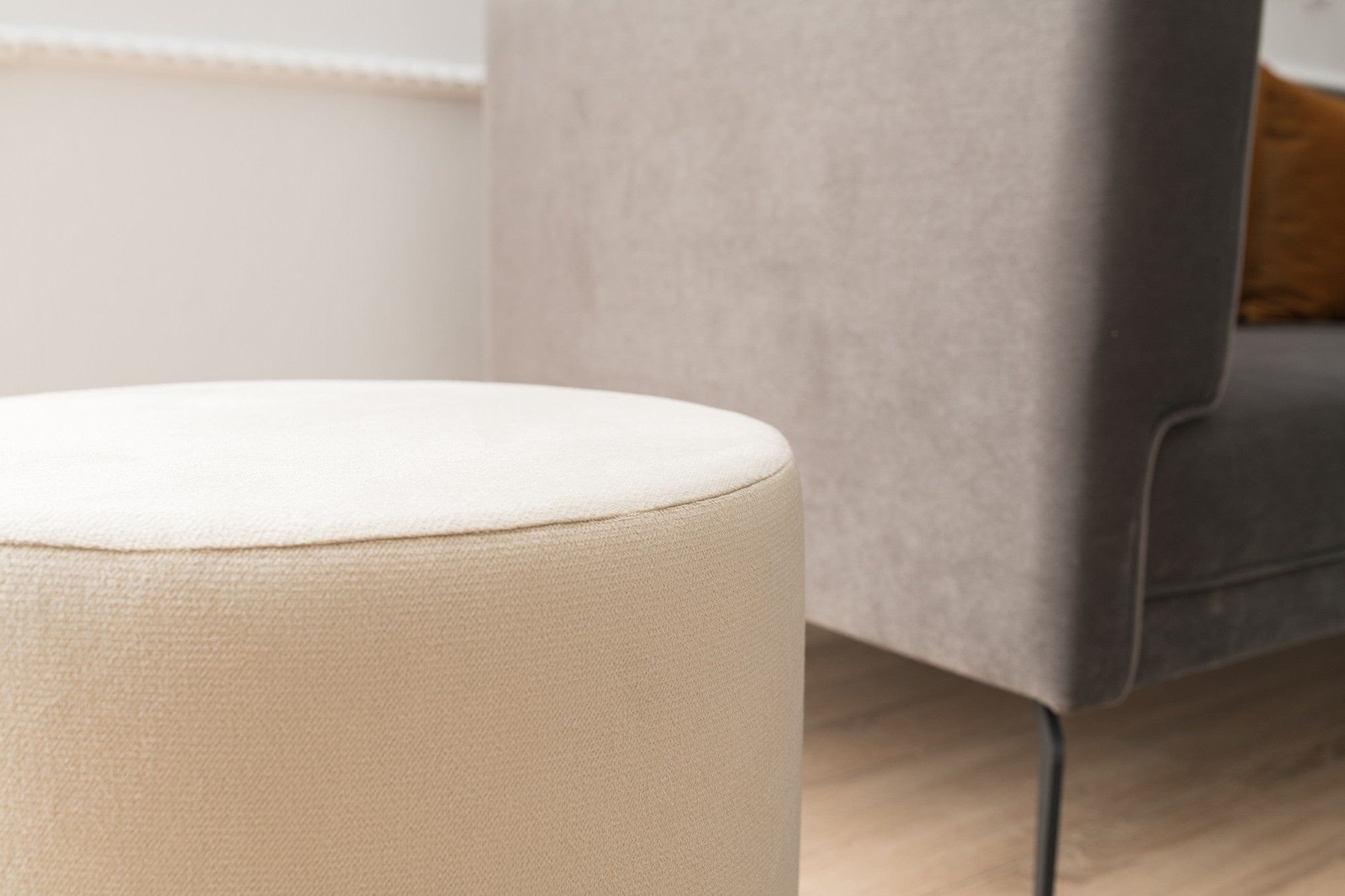 Pouf in tessuto Octo Crema (2)
