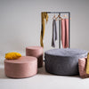 Pouf ottomano in tessuto Sari Rosa (1)