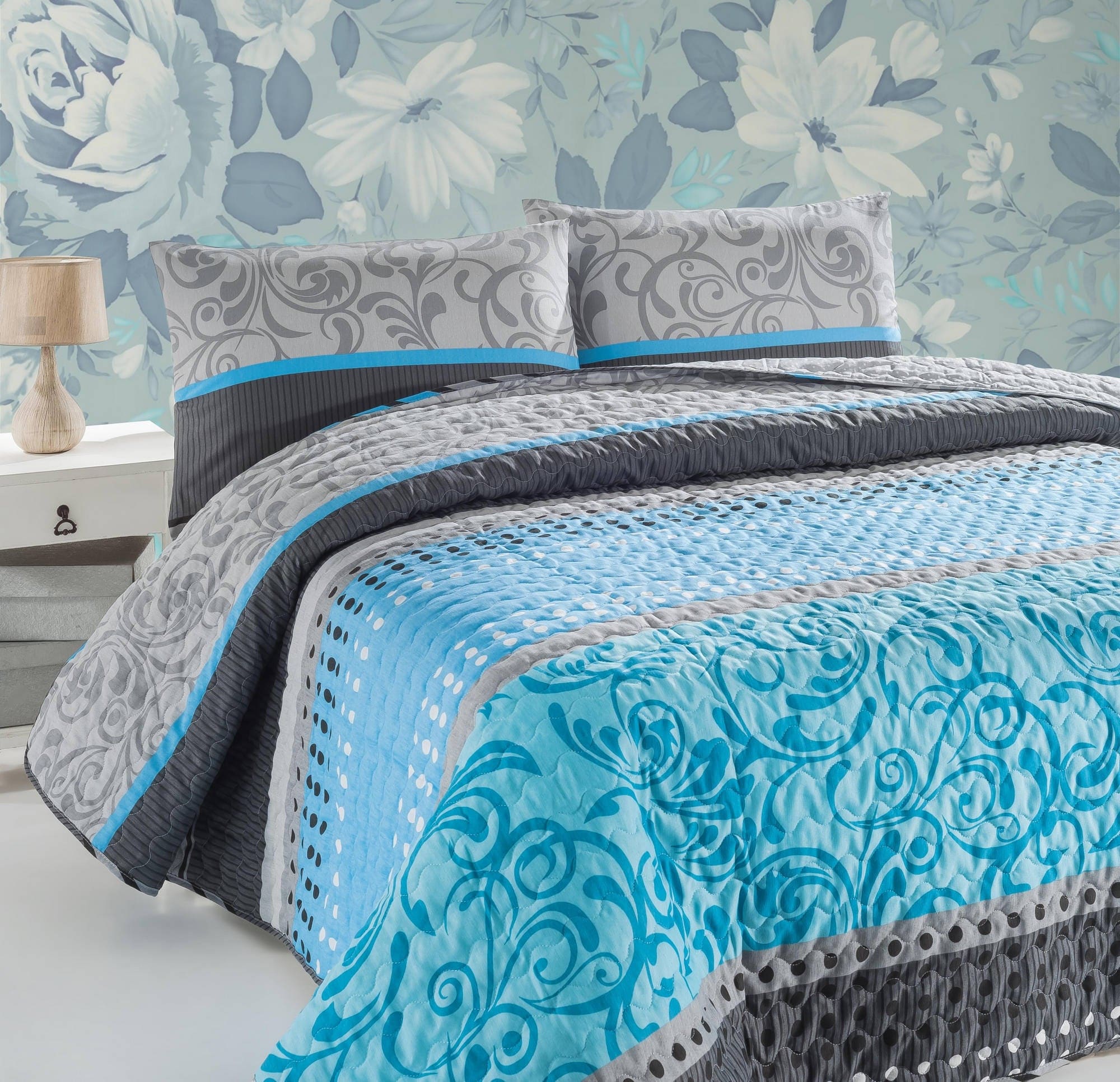 Set Copriletto e 2 federe per cuscini Miranda Multicolore, 200 x 220 cm