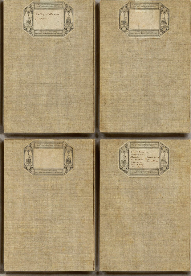 Set di 3 rotoli di carta da parati stampata in digitale, con coperture in tessuto antico
