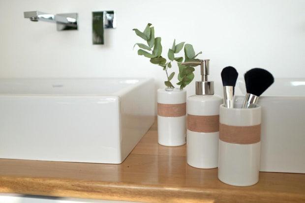 Set di 4 accessori da bagno in ceramica, Beige / Marrone (1)