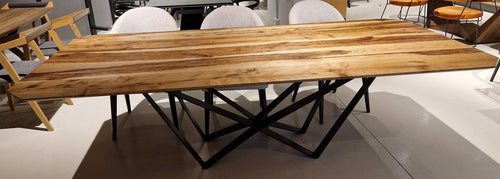 Mobex Tavolo in legno massello e gambe in metallo Amelie New Rustic Swiss Edge Castle Marrone