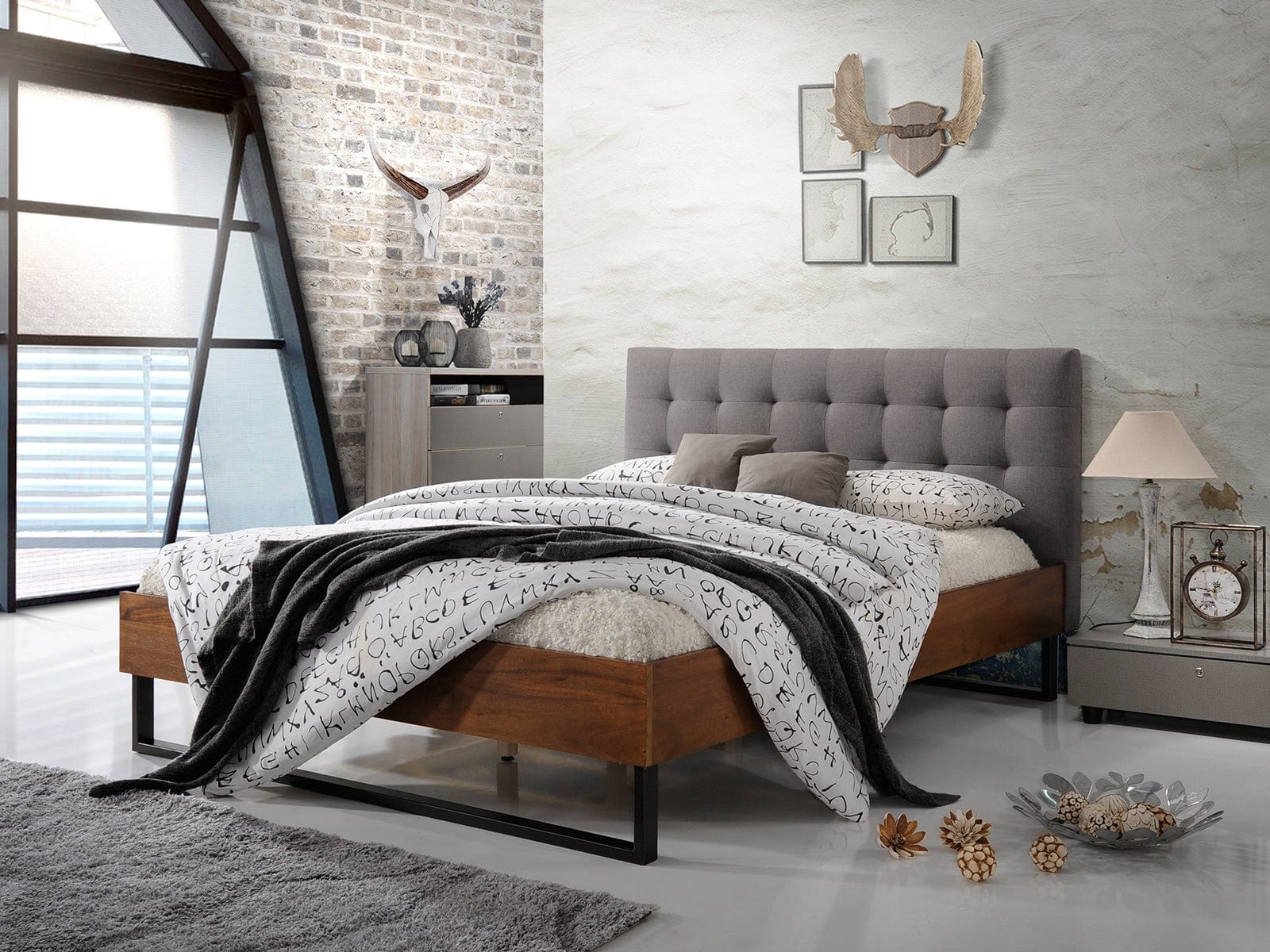 Maesta Pat premium din lemn tapitat cu stofa Elise Grey, 200 x 160 cm