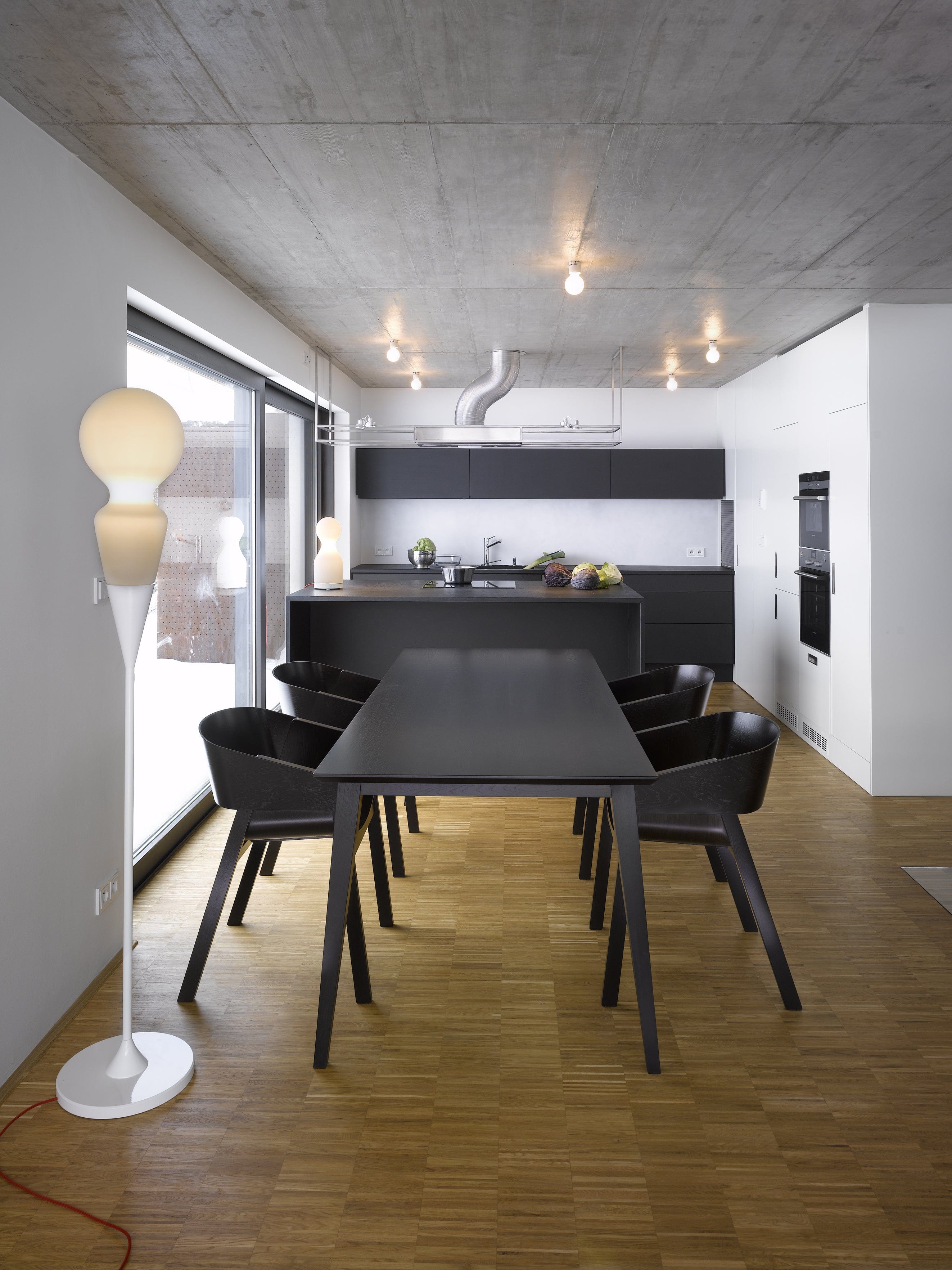 Sedia in rovere Merano Black, l47,5xL39xH78 cm (10)