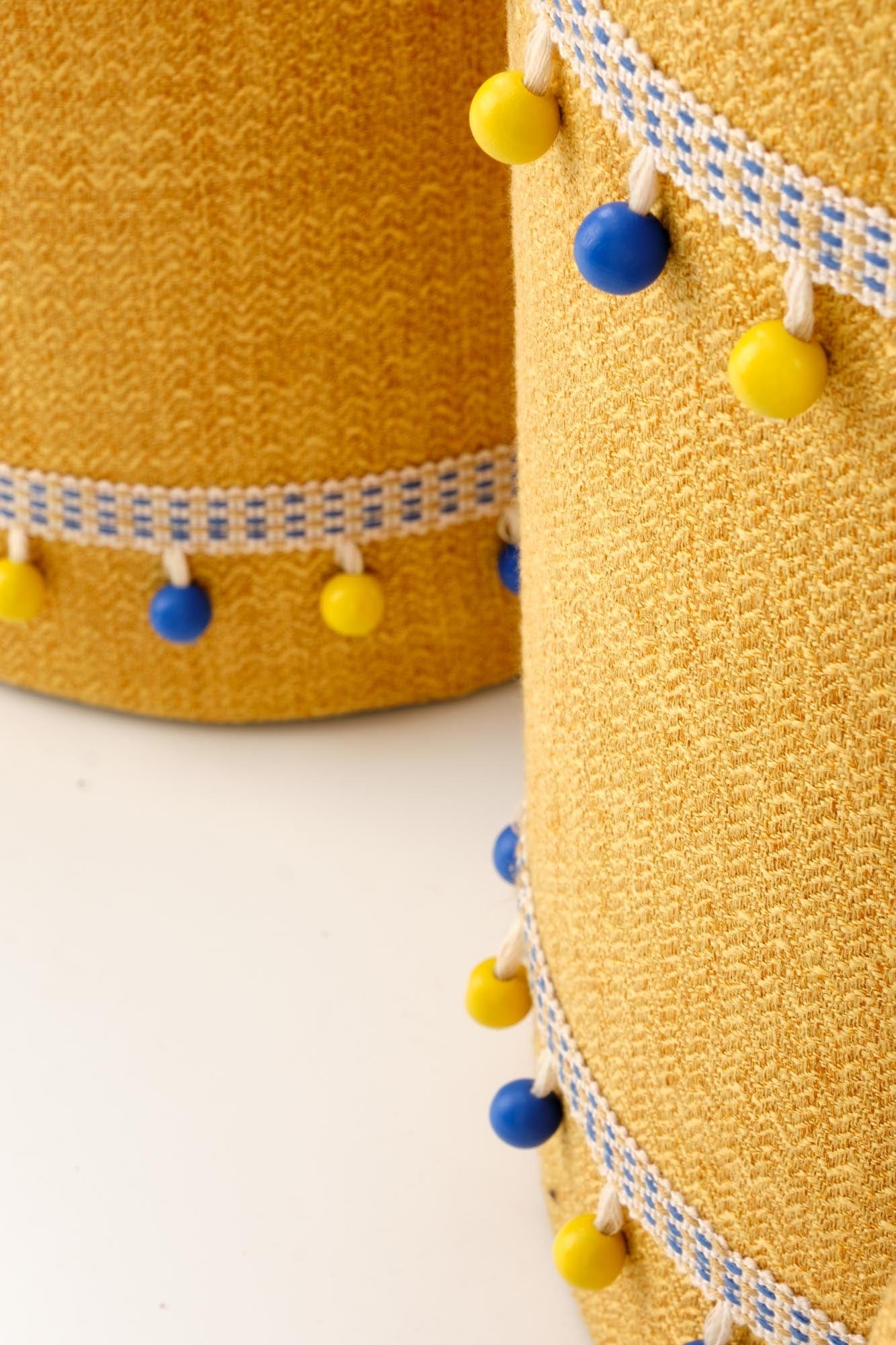 Set di 2 pouf contenitore in tessuto Grayton Giallo (3)