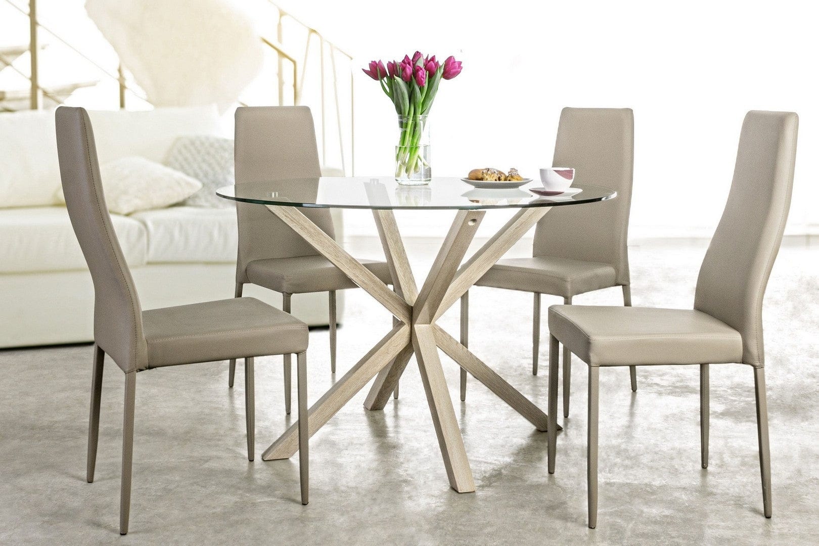Set di 4 sedie da pranzo in ecopelle Cloud Cappuccino (1)