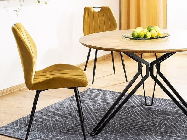 Signal Set masa rotunda din MDF, furnir si metal, Colson Stejar / Negru + 4 Scaune tapitate cu stofa si picioare metalice, Arben Velvet Mustariu / Negru, Ø120xH76 cm