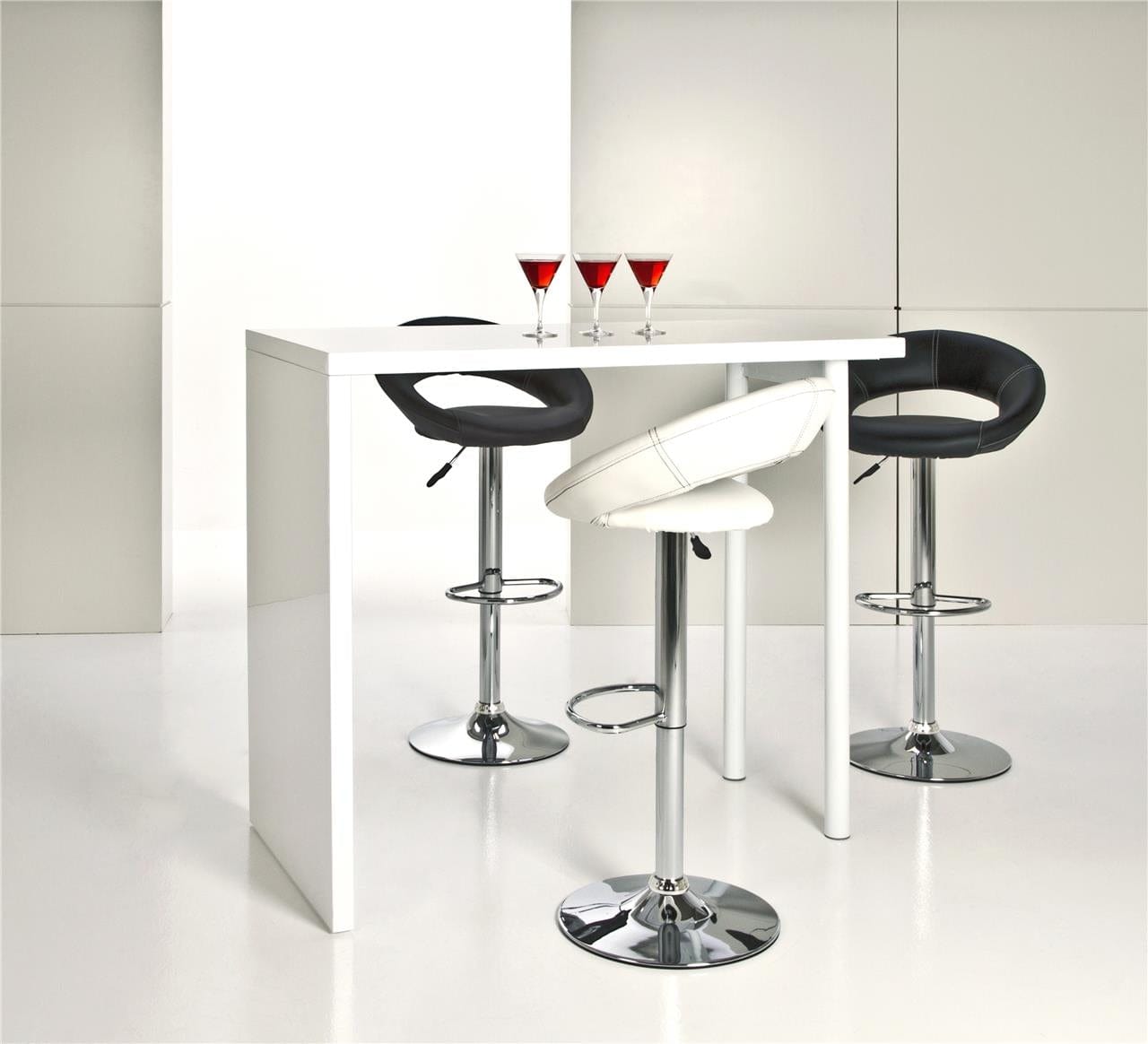 Sgabello da bar in ecopelle Plump Nero (1)