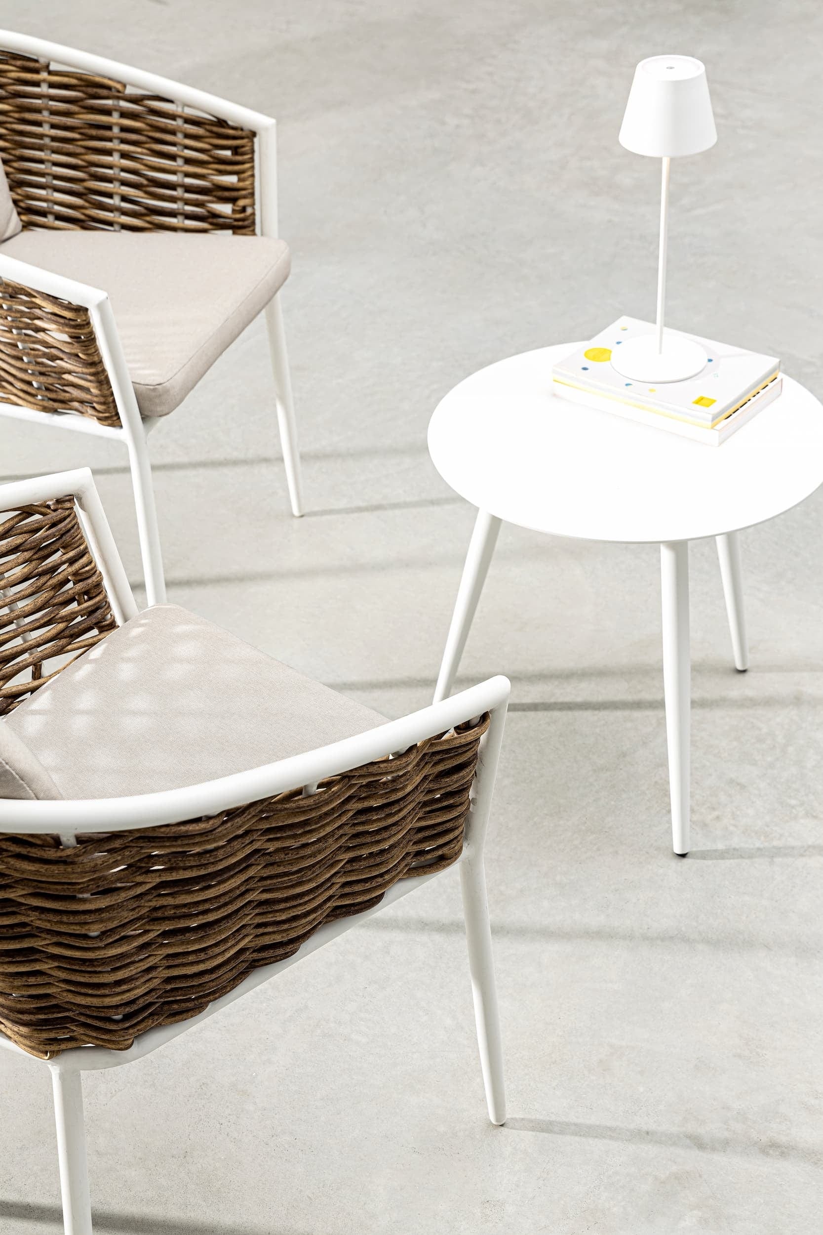 Bizzotto Tavolino da giardino Ridley Round Bianco